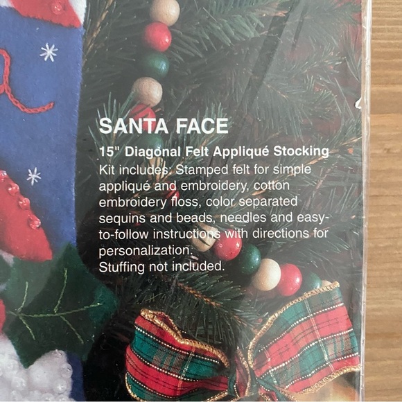 Vintage Bucilla Santa Face  Stocking 15" Felt Applique 33507 (1995) - Picture 3 of 7